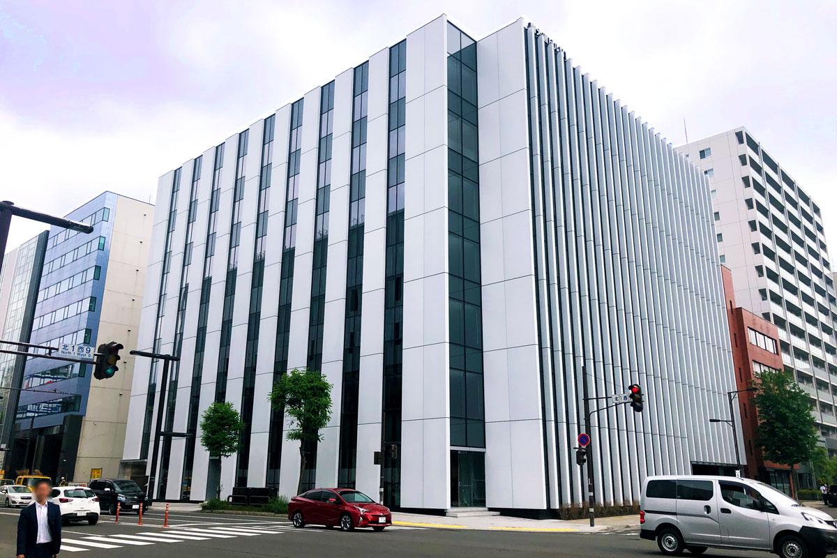 ヤブシタホールディングス 株式会社 札幌本社